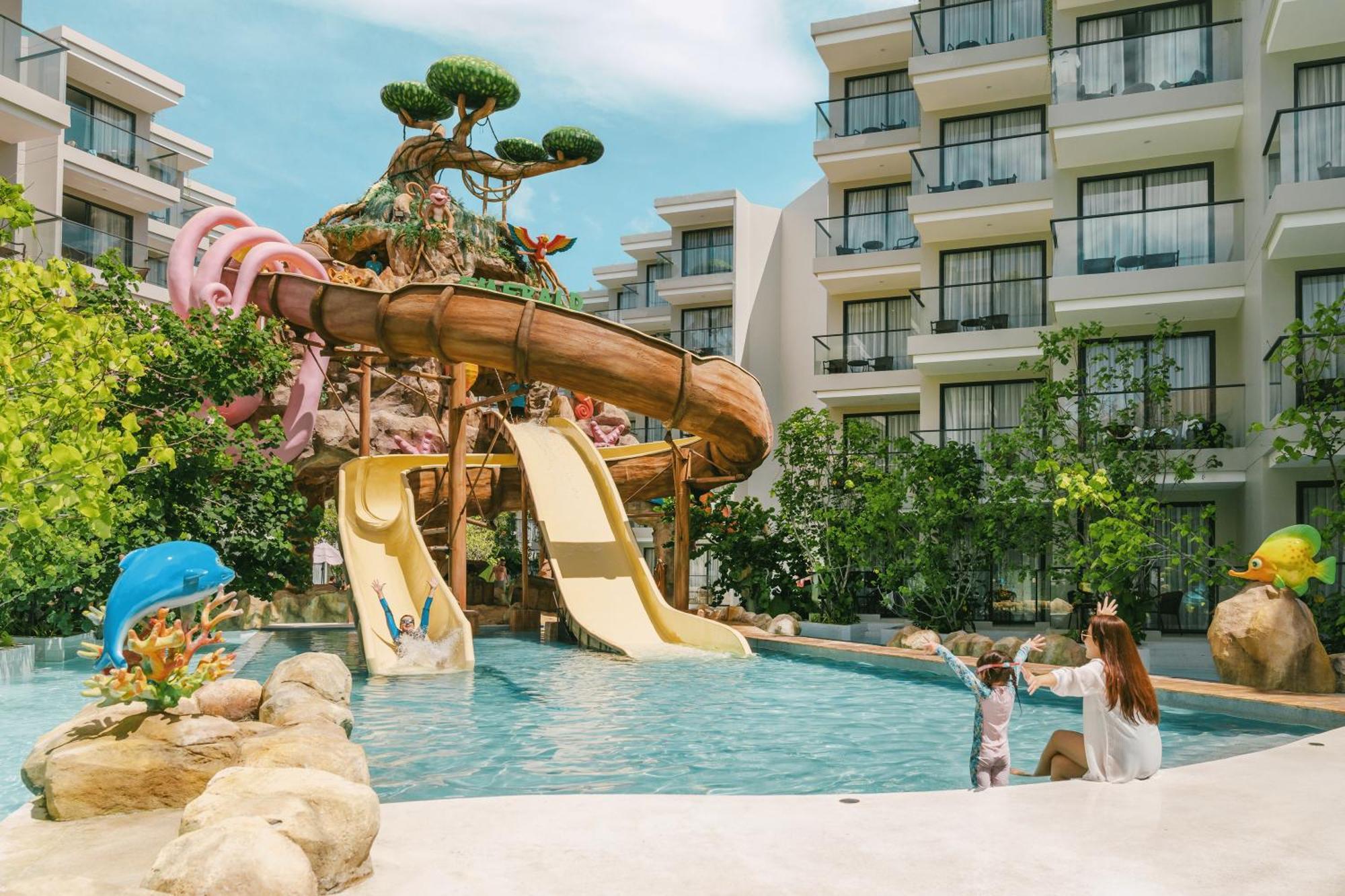 Phuket Emerald Beach Resort Karon Ngoại thất bức ảnh
